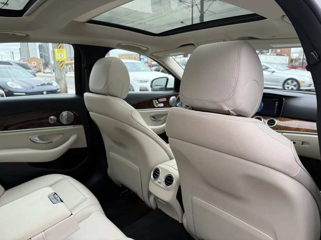 Mercedes-Benz E 300 DIGITAL* ПАНОРАМА* ПАМЕТ* BURMESTER - изображение 8