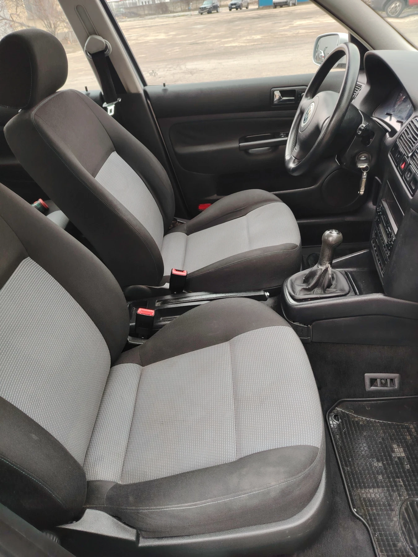 VW Golf  - изображение 8