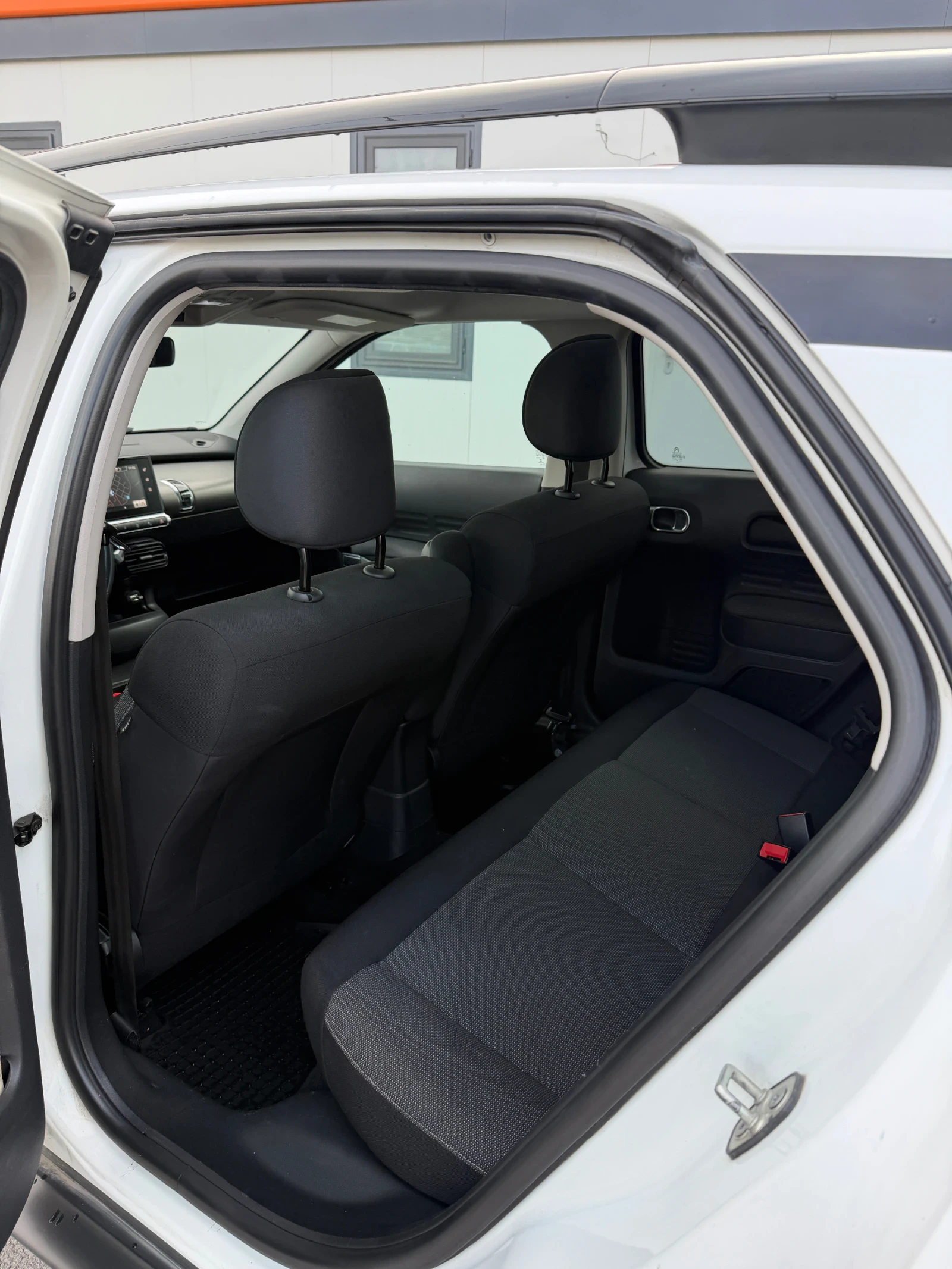 Citroen C4 Cactus 1.2 , снимка 14 - Автомобили и джипове - 53891669