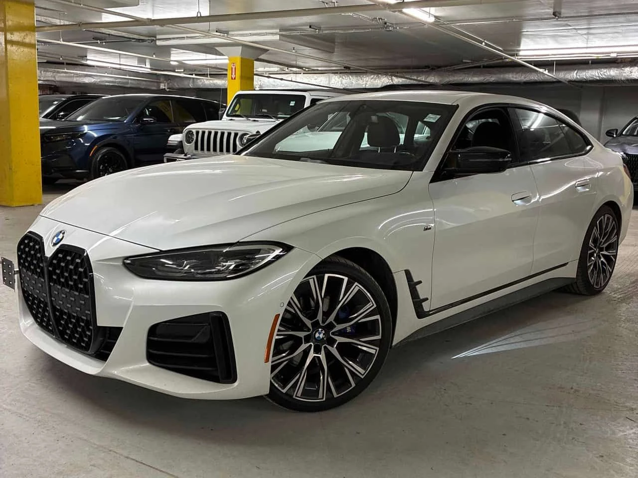 BMW 440 * Harman Kardon * 360 Камери * Хед-Ъп * , снимка 2 - Автомобили и джипове - 54005641