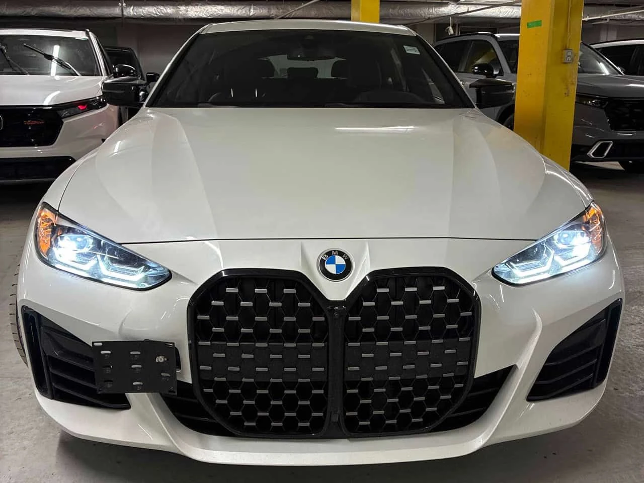 BMW 440 * Harman Kardon * 360 Камери * Хед-Ъп * , снимка 6 - Автомобили и джипове - 54005641