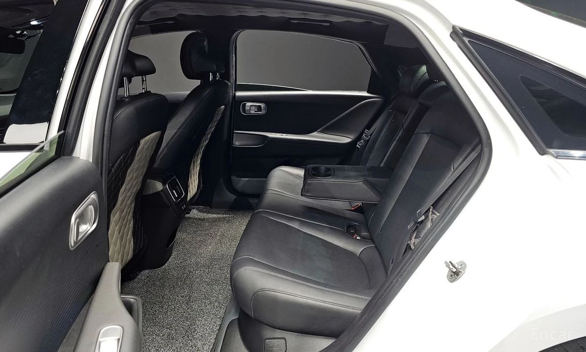 Hyundai Ioniq 6 * Long Range* AWD* Exclusive Plus* TOP* , снимка 9 - Автомобили и джипове - 54080138