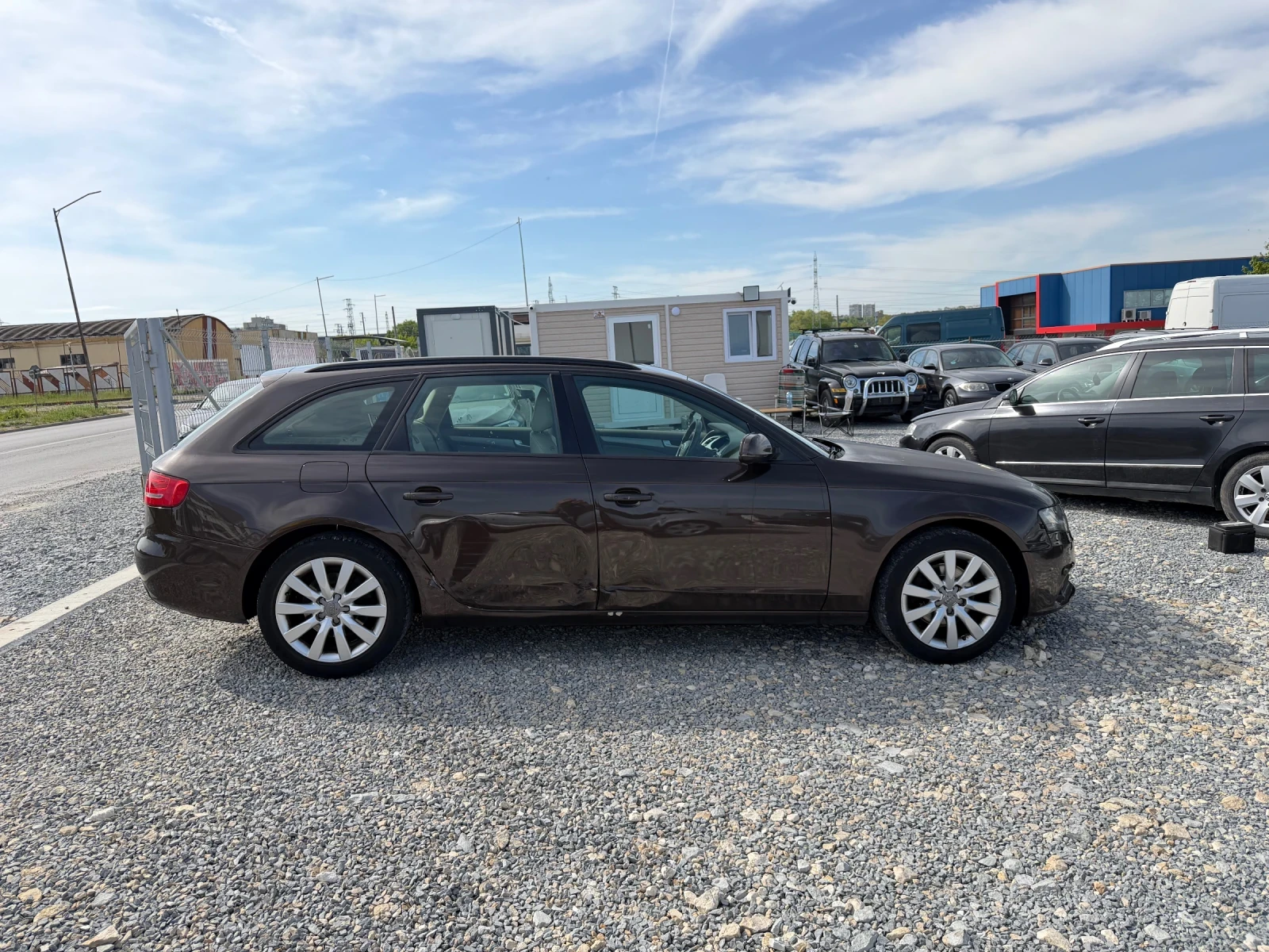 Audi A4, снимка 4 - Автомобили и джипове - 54485557
