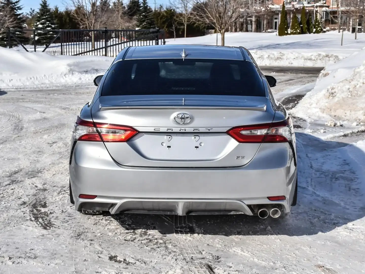 Toyota Camry Hybrid SE| �������| ������| CruiseControl | Mobile.bg � ����������� 12