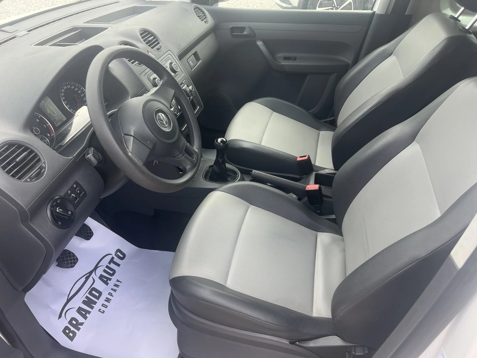 VW Caddy 2.0i  * Бензин/Метан * , снимка 8 - Автомобили и джипове - 54799493