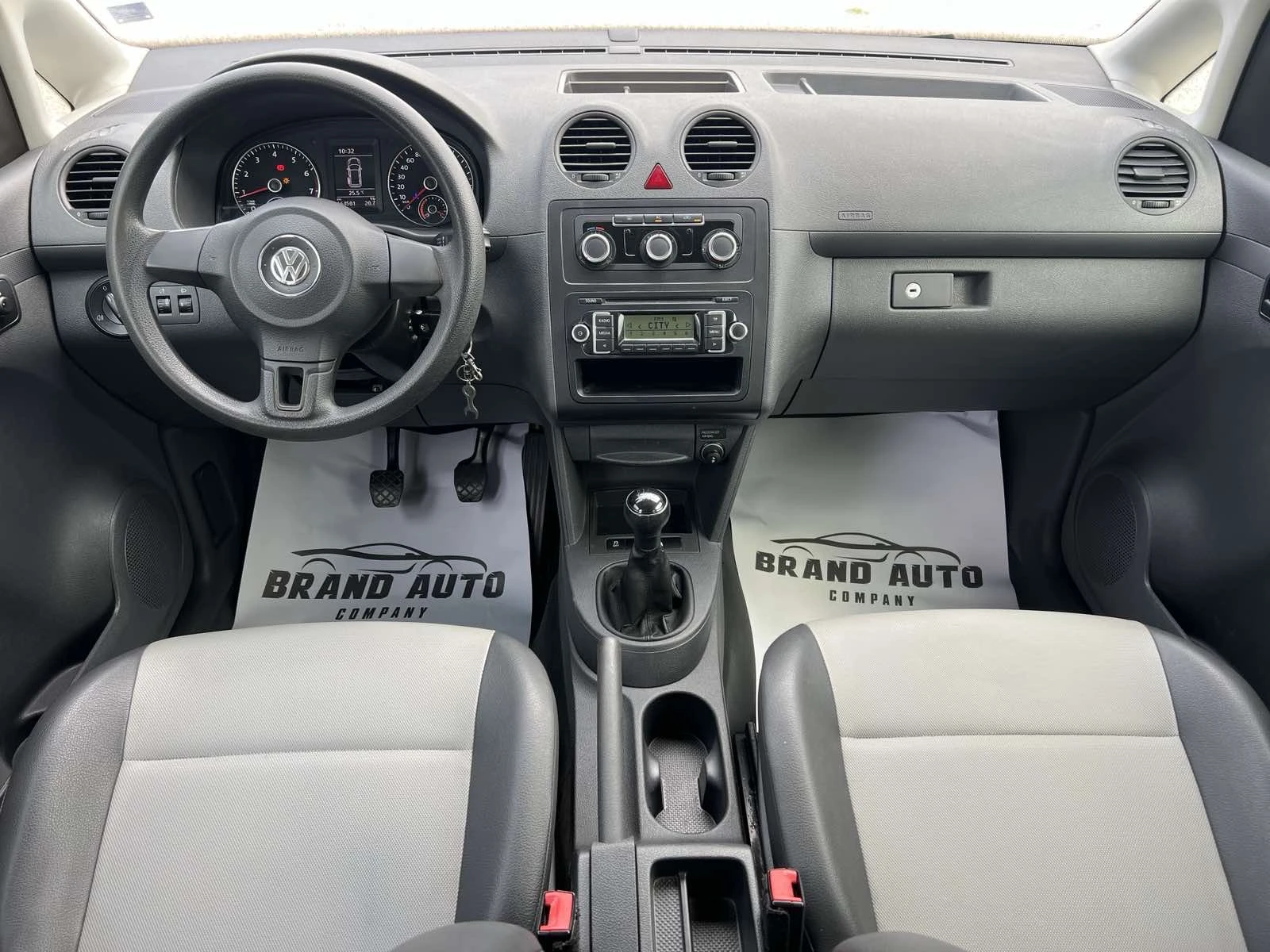 VW Caddy 2.0i  * Бензин/Метан * , снимка 9 - Автомобили и джипове - 54799493