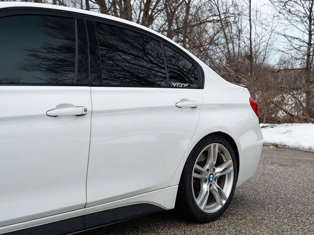 BMW 335 i xDrive ЦЕНА ДО БГ, снимка 11 - Автомобили и джипове - 54840928