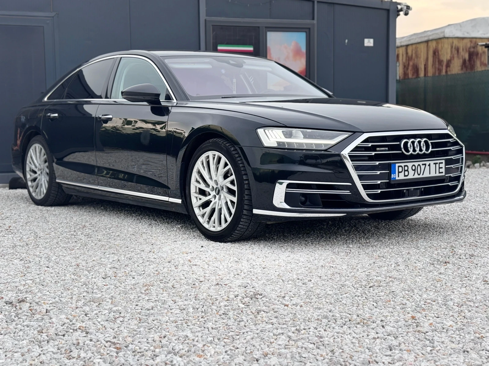 Audi A8 50TDI* Matrix* AIR* Distronic* Top* , снимка 5 - Автомобили и джипове - 54946702