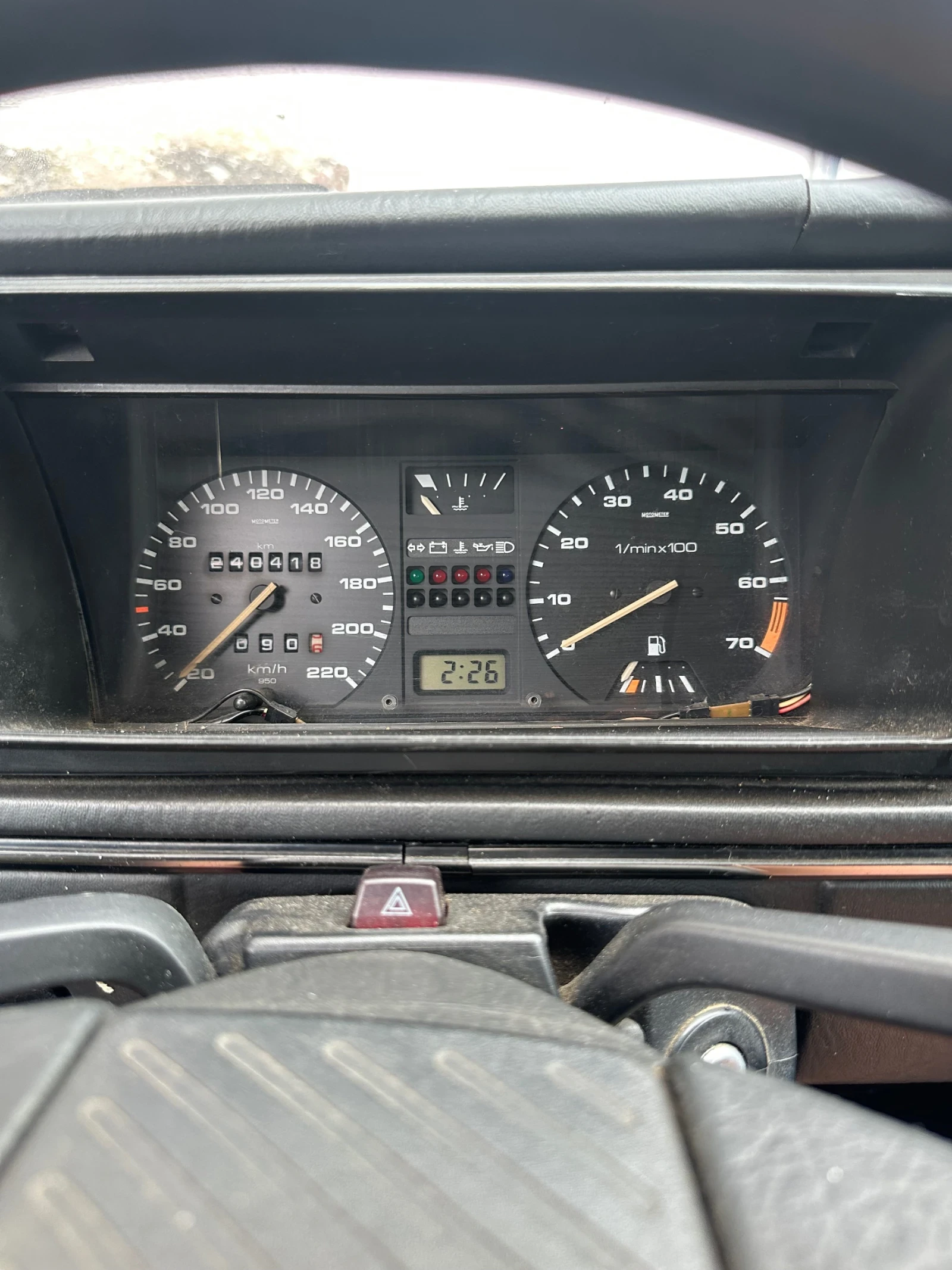 VW Golf 1.6 БЕНЗИН/ГАЗ, снимка 6 - Автомобили и джипове - 55168652