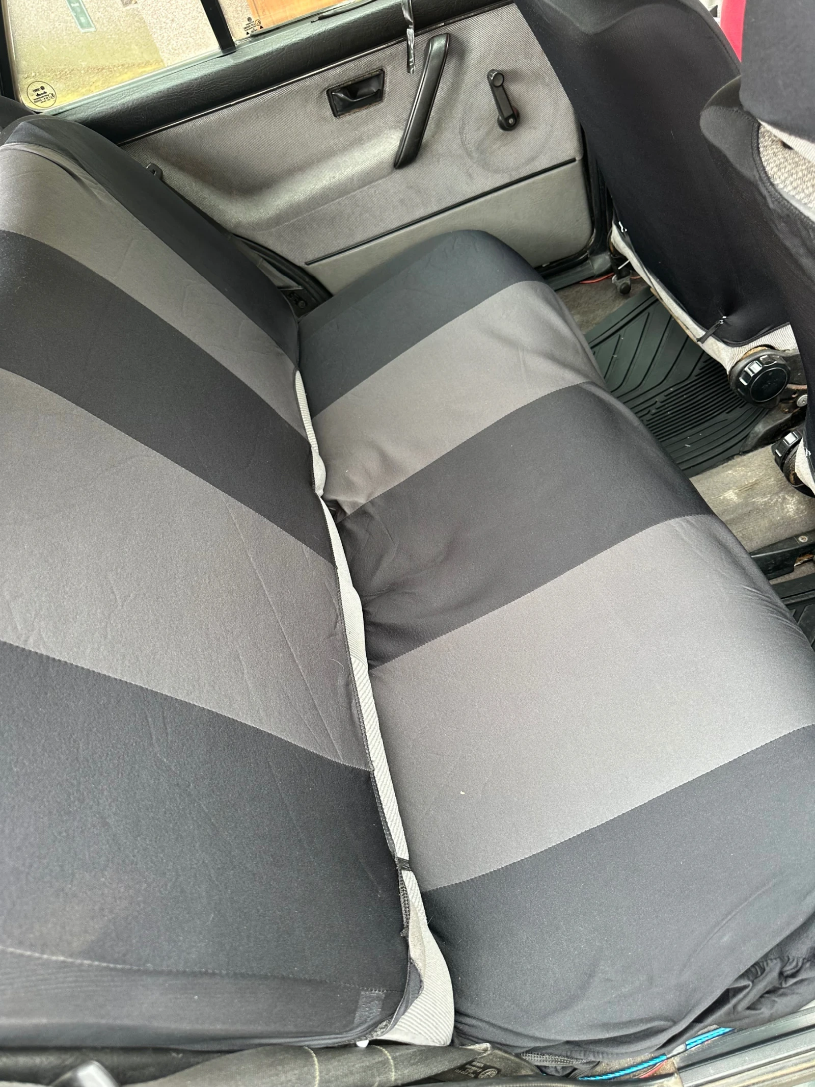 VW Golf 1.6 БЕНЗИН/ГАЗ, снимка 10 - Автомобили и джипове - 55168652