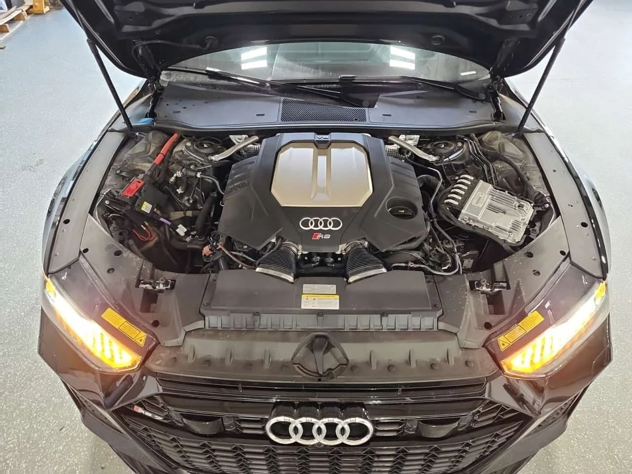 Audi Rs7 * PERFORMANCE * CARFAX * 14k km * , снимка 15 - Автомобили и джипове - 55320140