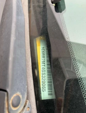 Dodge RAM 1500 * Sport * BUMBLEBEE* ПАНО* ПОДГРЕВ* KEYLESS* , снимка 10