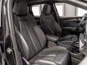 Audi Q4 S-Line E-Tron* MATRIX* ОБДУХ* 21" RS* , снимка 10