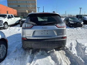 Jeep Cherokee * North * CARFAX * ЦЕНА ДО БГ, снимка 5 - Автомобили и джипове - 53618830