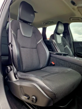 Volvo XC60 Регистриран / Обслужен / Лизинг / Бартер  - 19000 € / 37160.77 лв. - 97869018 14