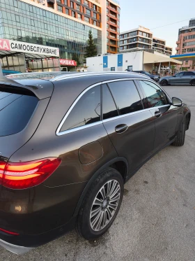����� �� �������� �� Mercedes-Benz GLC 250