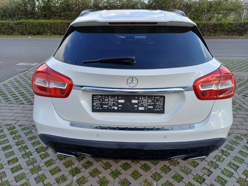 Mercedes-Benz GLA 200, снимка 12 - Автомобили и джипове - 46818639