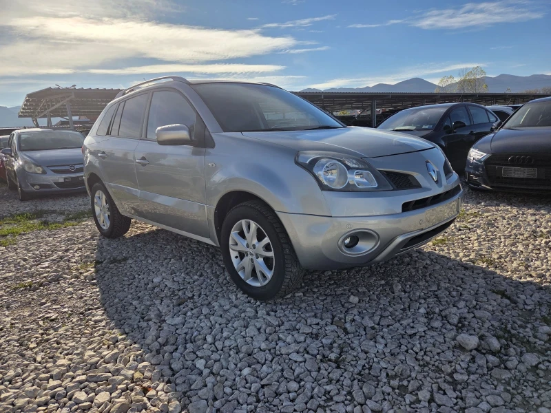 Renault Koleos 2.0dci * 4 x 4, снимка 3 - Автомобили и джипове - 52407300