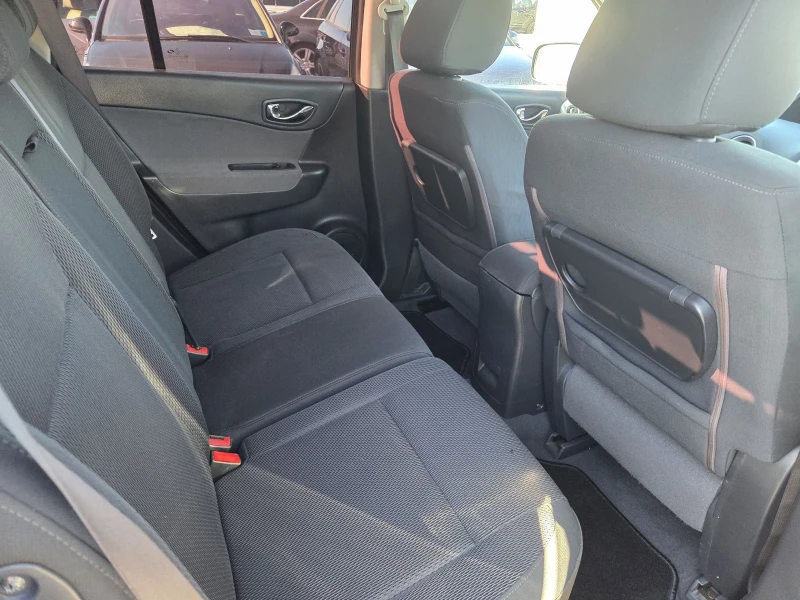 Renault Koleos 2.0dci * 4 x 4, снимка 13 - Автомобили и джипове - 52407300