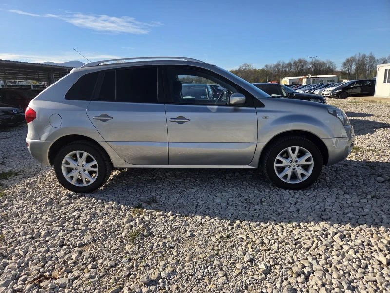 Renault Koleos 2.0dci * 4 x 4, снимка 4 - Автомобили и джипове - 52407300