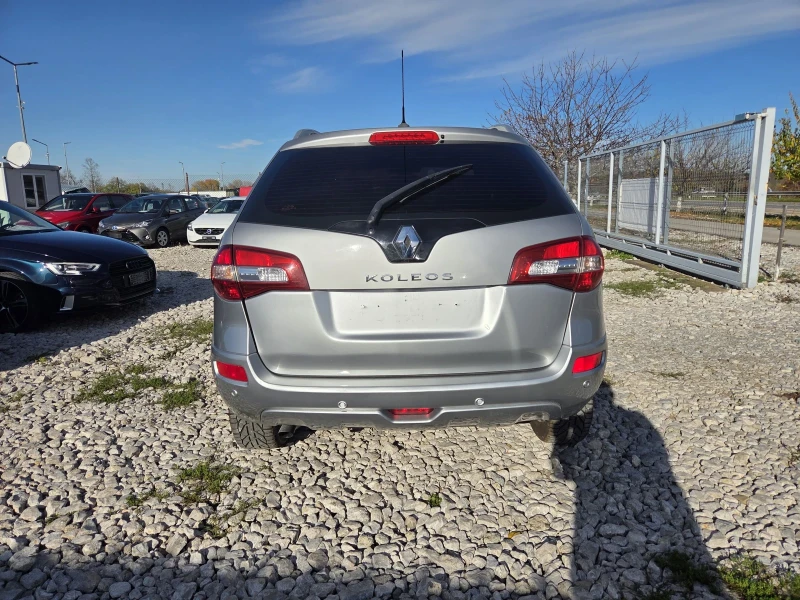 Renault Koleos 2.0dci * 4 x 4, снимка 6 - Автомобили и джипове - 52407300