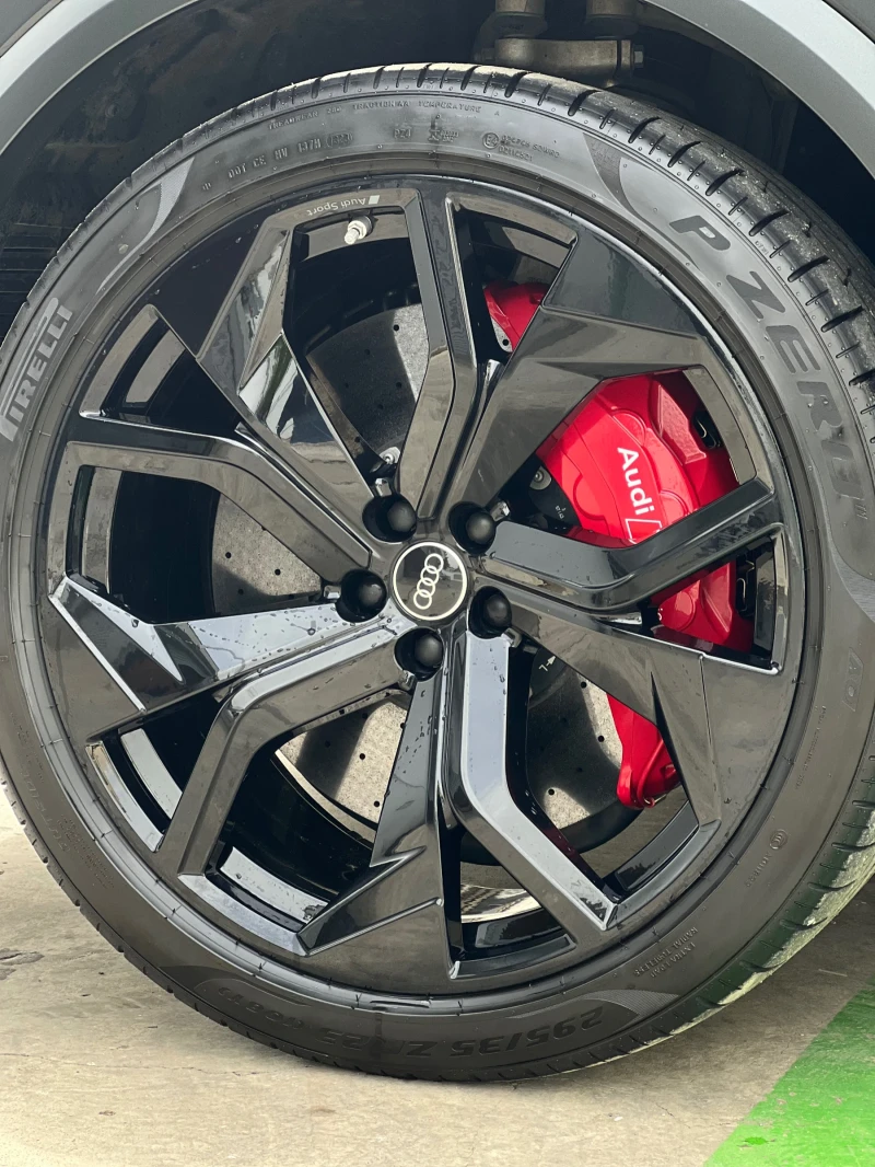 Audi RSQ8  CARBON | CERAMIC BRAKES | PPF , снимка 4 - Автомобили и джипове - 52582591