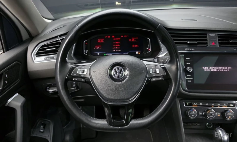 VW Tiguan Allspace, снимка 13 - Автомобили и джипове - 53021535