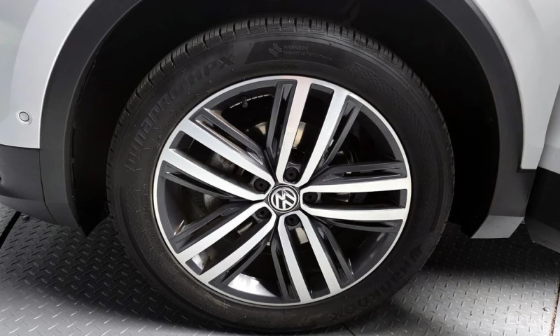 VW Tiguan Allspace, снимка 5 - Автомобили и джипове - 53021535