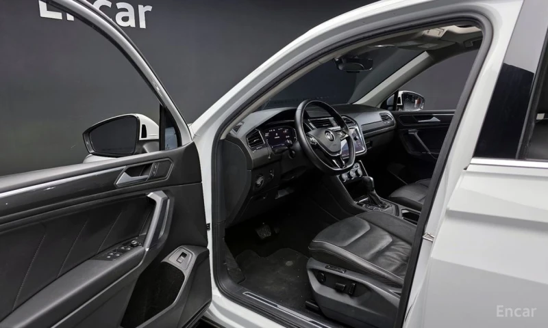 VW Tiguan Allspace, снимка 11 - Автомобили и джипове - 53021535