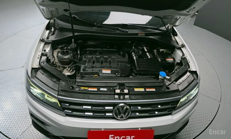 VW Tiguan Allspace, снимка 6 - Автомобили и джипове - 53021535