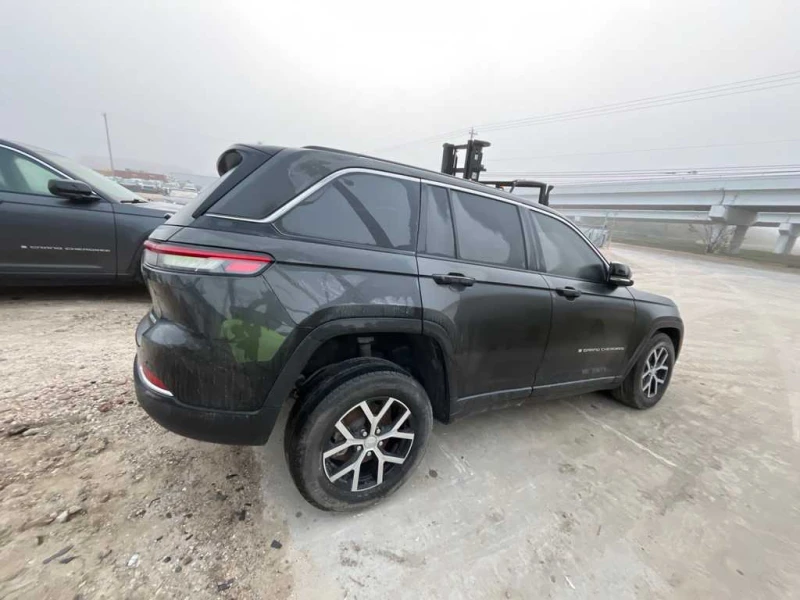 Jeep Grand cherokee Limited | 3.6 V6, снимка 3 - Автомобили и джипове - 53499529