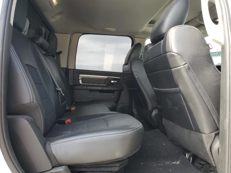 Dodge RAM 1500 5.7 SPORT, снимка 9 - Автомобили и джипове - 53123339