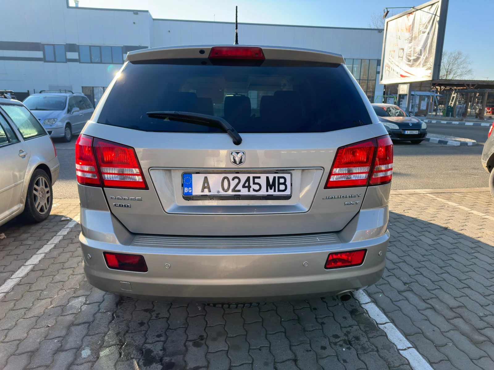 Dodge Journey SXT 2WD 6+ 1 - изображение 4