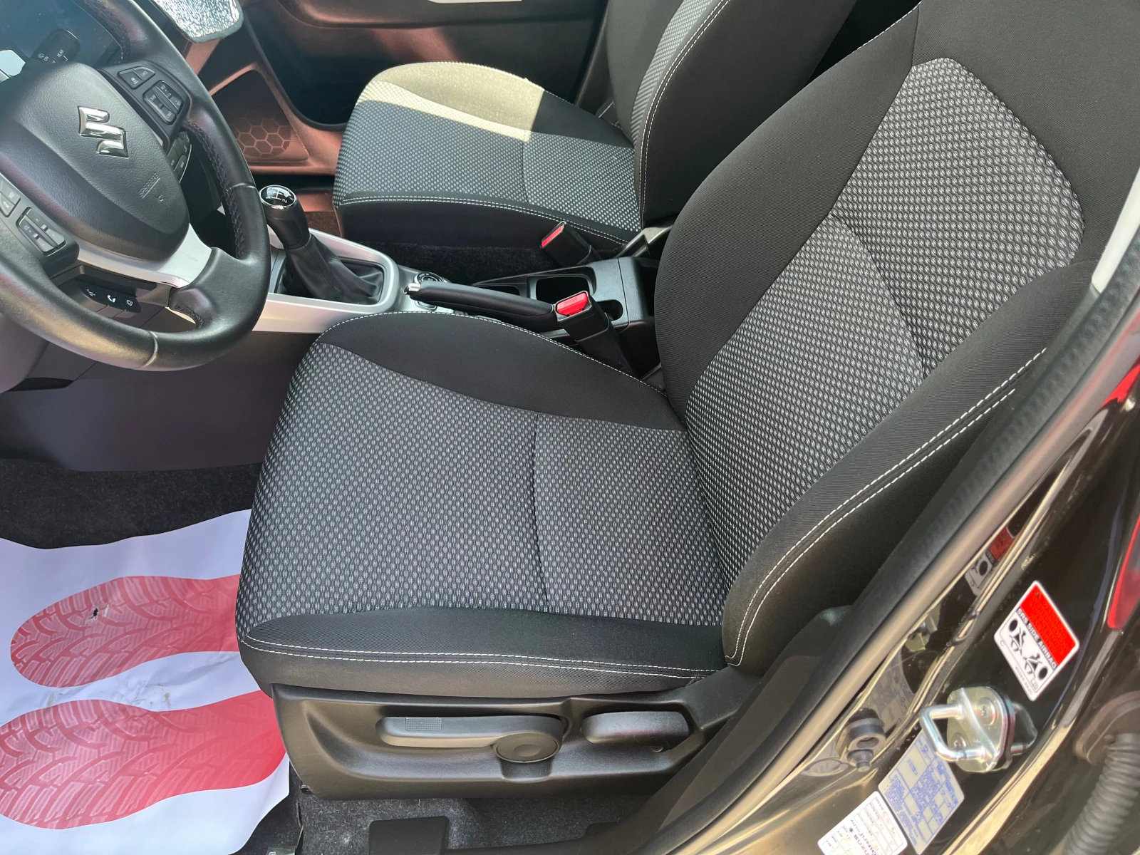 Suzuki Vitara 4x4 1.6 i 120k.c - изображение 7