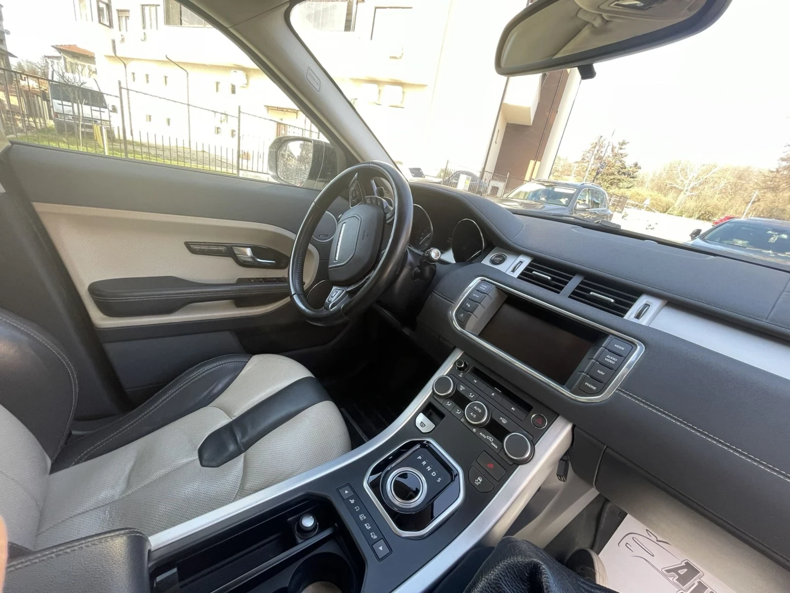 Land Rover Range Rover Evoque DYNAMIC SD4 2.2 190hp - изображение 7