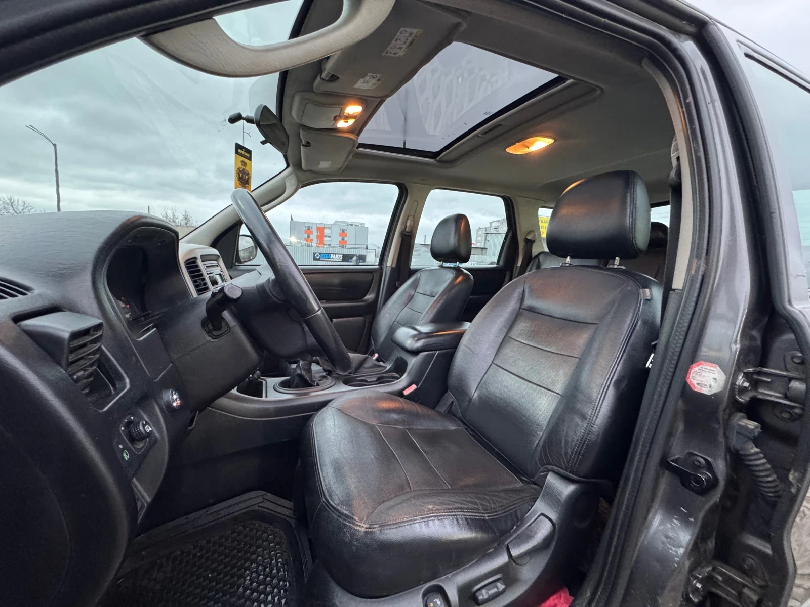 Ford Maverick 2.3 ГАЗ 150кс 4х4 XLT, снимка 14 - Автомобили и джипове - 53714724