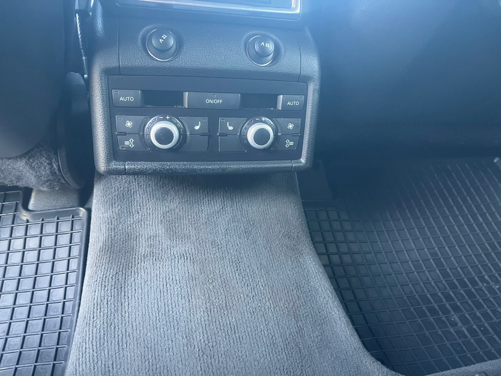 Audi Q7 4.2 tdi s-line, снимка 9 - Автомобили и джипове - 53906306