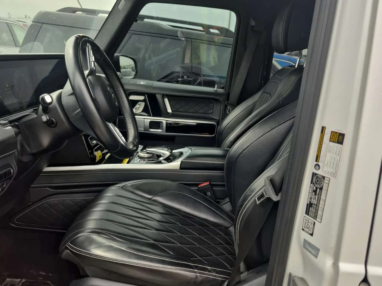 Mercedes-Benz G 500 * АВТОКРЕДИТ БЕЗ ПЪРВОНАЧАЛНА ВНОСКА * , снимка 9 - Автомобили и джипове - 54561855