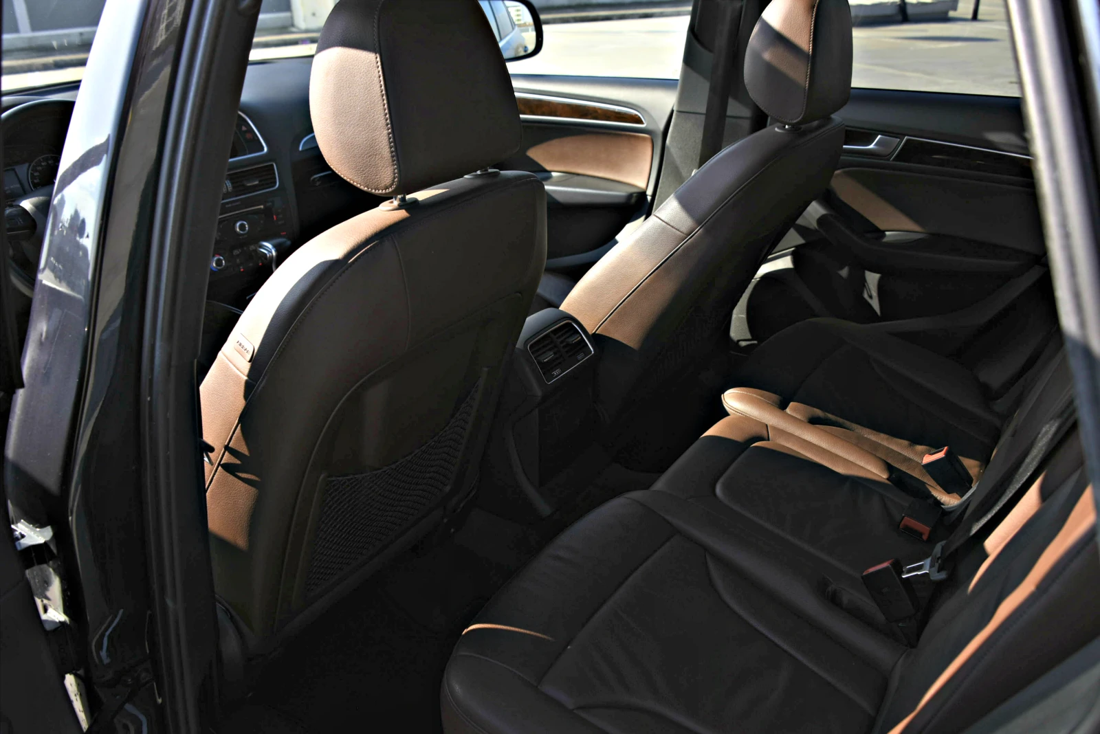 Audi Q5 2.0TFSI * FACELIFT * PREMIUM+ , снимка 10 - Автомобили и джипове - 55011411