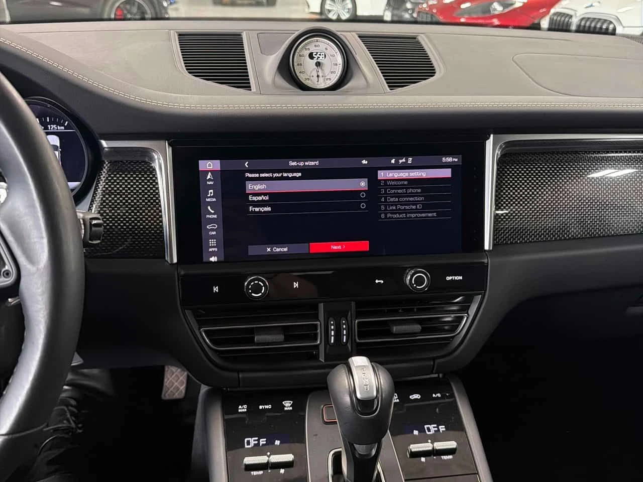 Porsche Macan * GTS * АВТОКРЕДИТ БЕЗ ПЪРВОНАЧАЛНА ВНОСКА* , снимка 9 - Автомобили и джипове - 55332144
