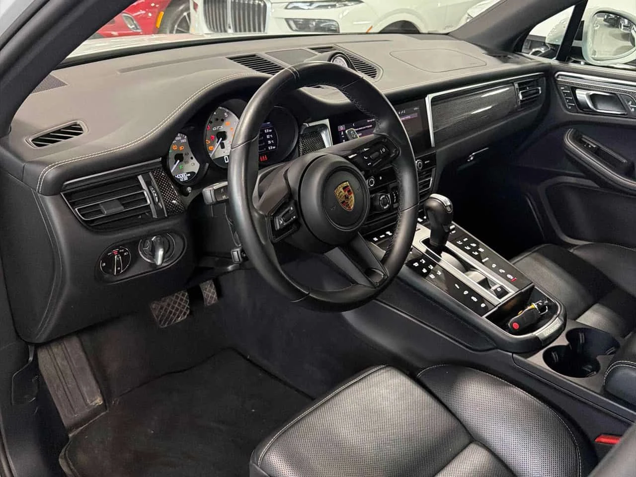 Porsche Macan * GTS * АВТОКРЕДИТ БЕЗ ПЪРВОНАЧАЛНА ВНОСКА* , снимка 5 - Автомобили и джипове - 55332144