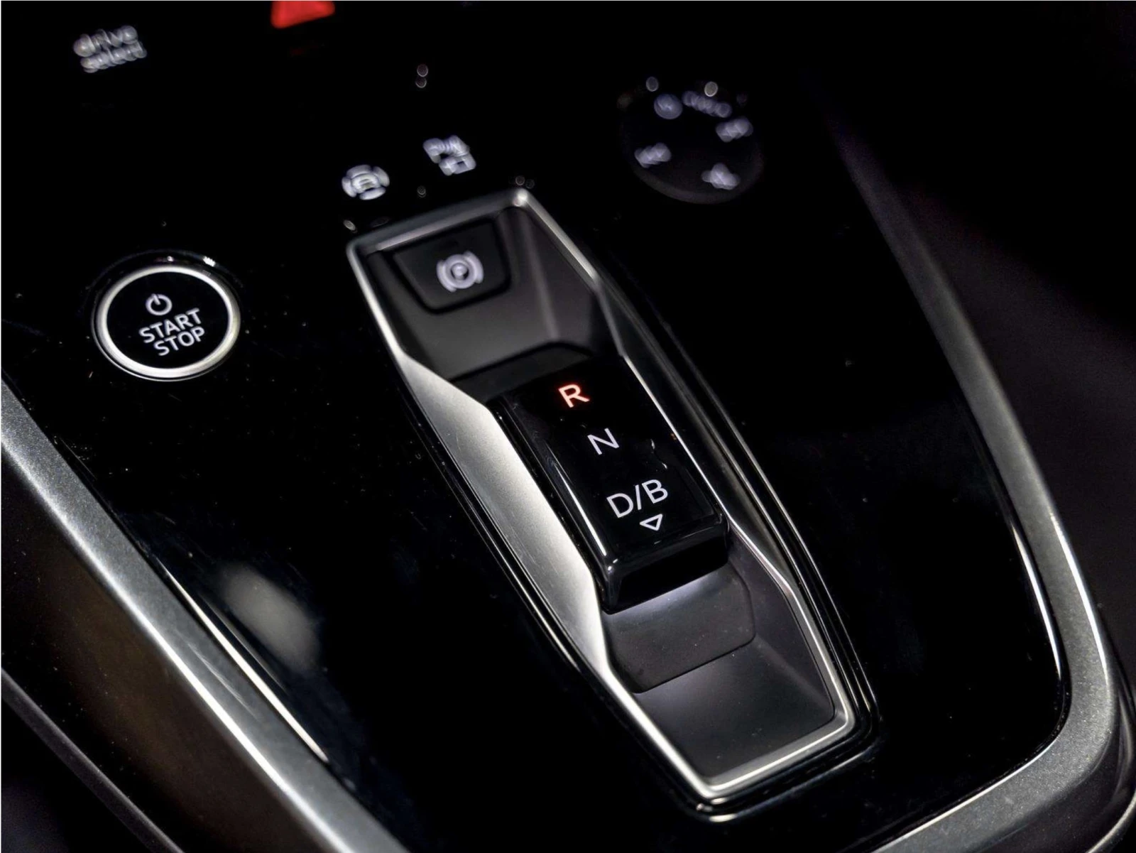 Audi Q4 S-Line E-Tron* MATRIX* �����* 21" RS*  | Mobile.bg � ����������� 15