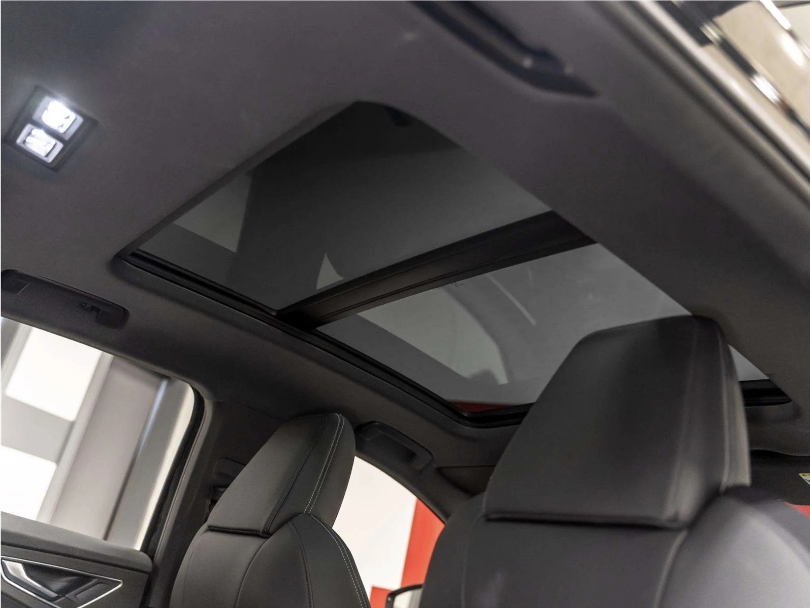 Audi Q4 S-Line E-Tron* MATRIX* �����* 21" RS*  | Mobile.bg � ����������� 12