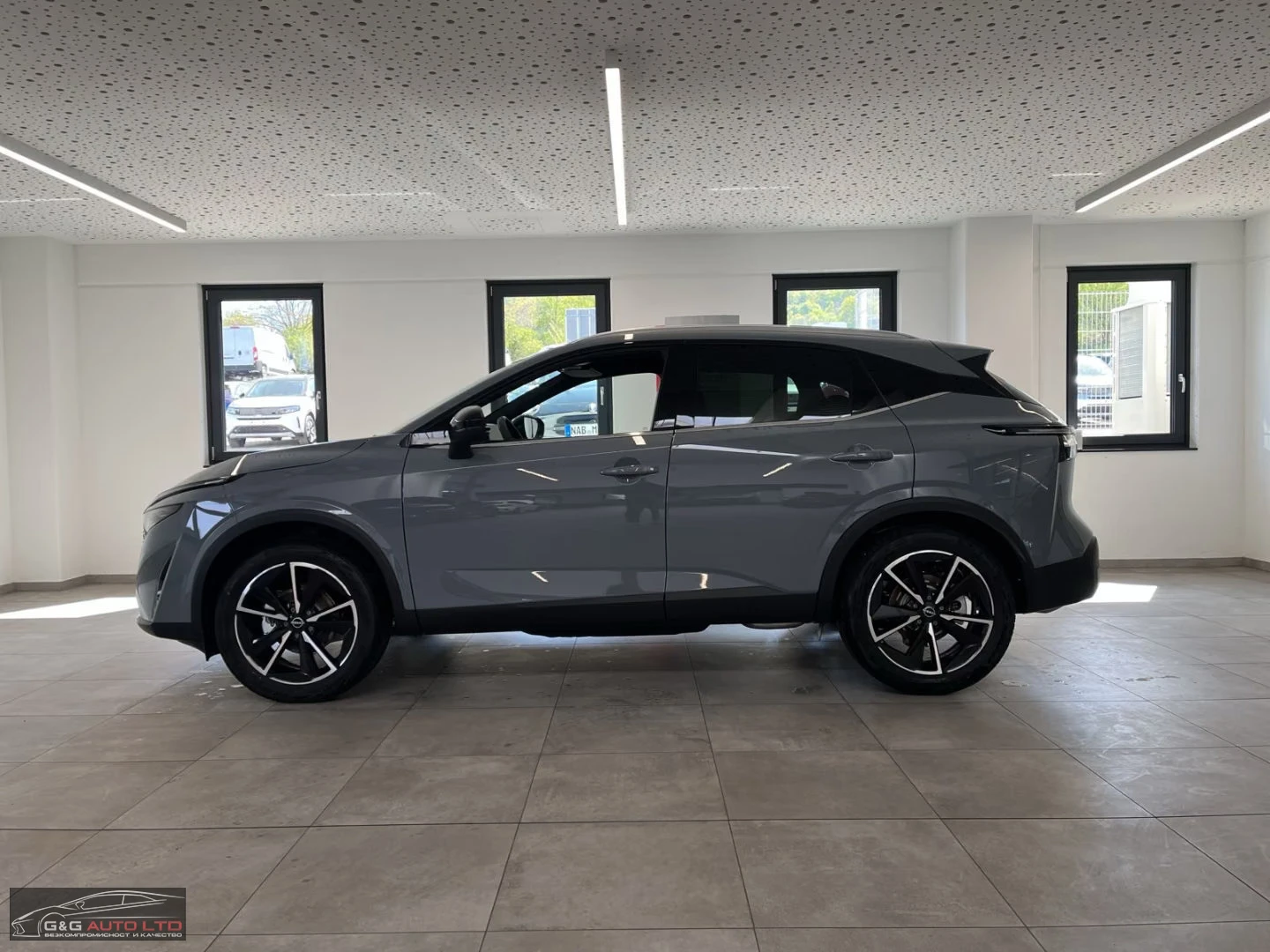 Nissan Qashqai ����� ����/158HP/TEKNA/4WD/PANO/360/HUD/973z | Mobile.bg � ����������� 4