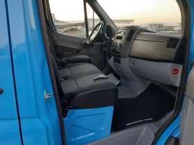 Mercedes-Benz 313 2.2клима 9 места топ като нов , снимка 8