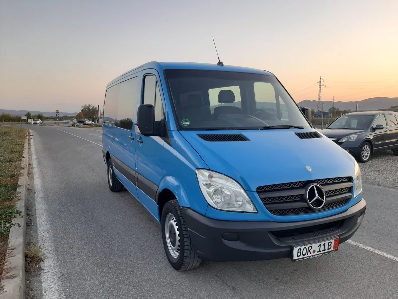 Mercedes-Benz 313 2.2клима 9 места топ като нов , снимка 3 - Бусове и автобуси - 48306327