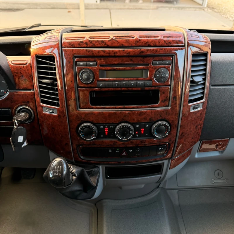 Mercedes-Benz Sprinter 316 9-Местен-Клима-Печка, снимка 15 - Бусове и автобуси - 52920845