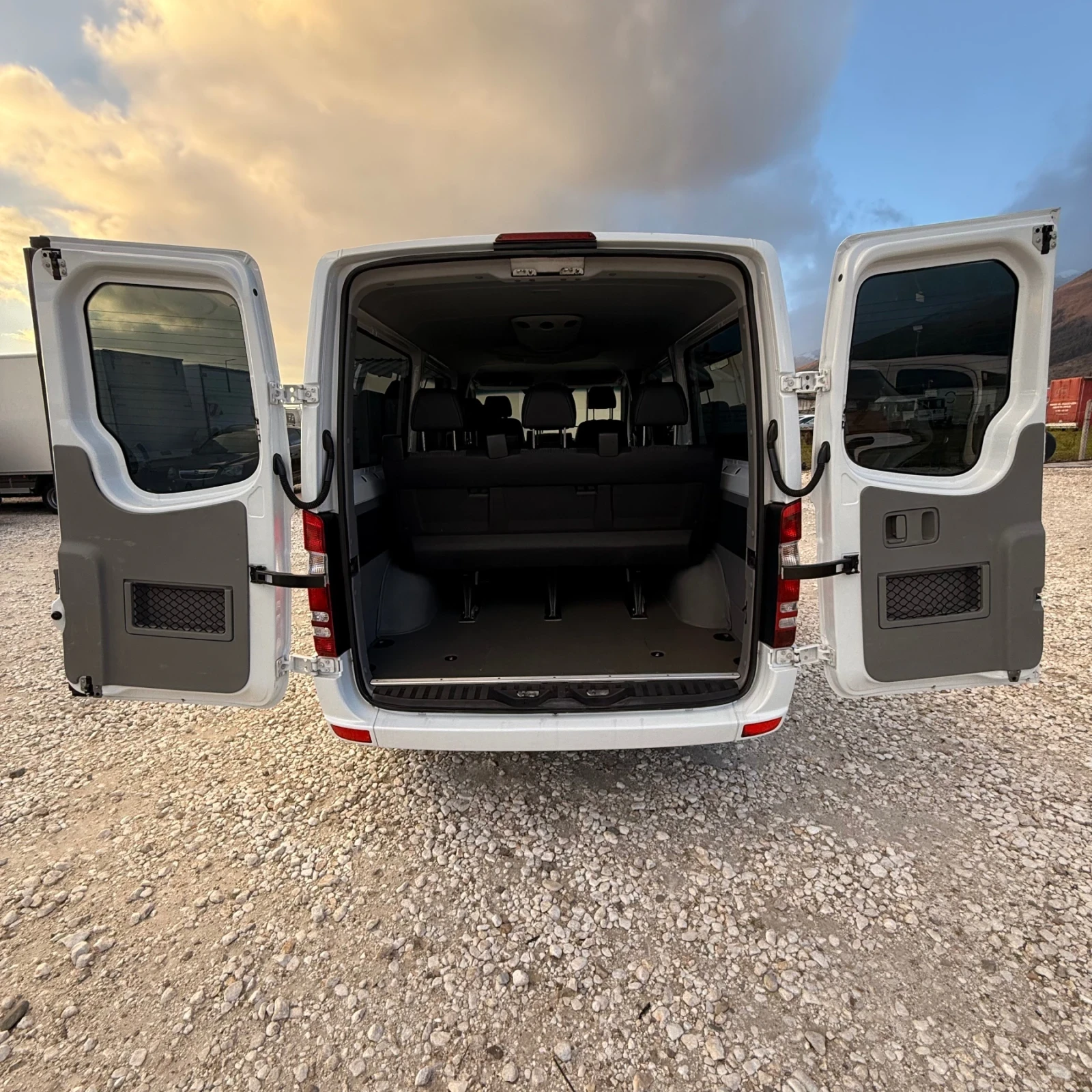 Mercedes-Benz Sprinter 316 9-Местен-Клима-Печка - изображение 8