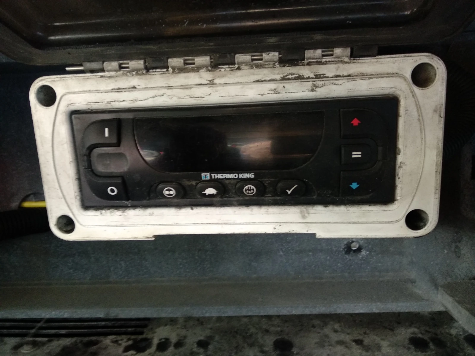 �� ������ KERSCHER, THERMO KING | Mobile.bg � ����������� 8