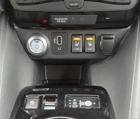 Nissan Leaf  62kwh/TEKNA/Full LED/BOSSE, снимка 12